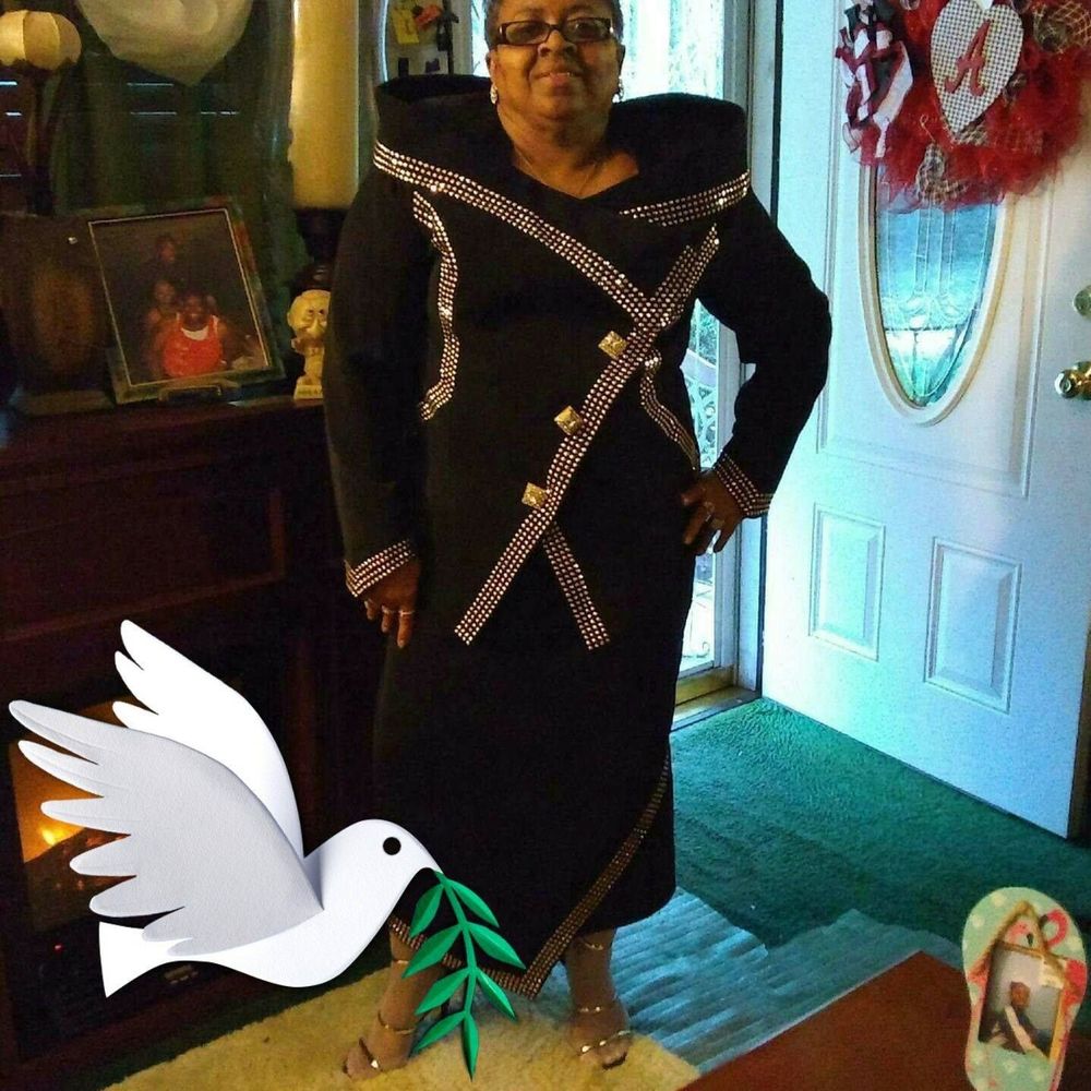 Meet your Posher, Juanita